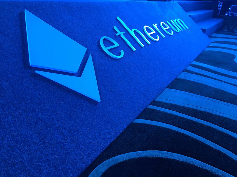 Analytik varuje: „Ethereum klesne pod 1 000 USD“ – předstihne nyní Solana ETH?